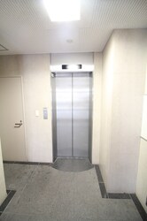 ＬＵＸＥＳ大手町の物件外観写真